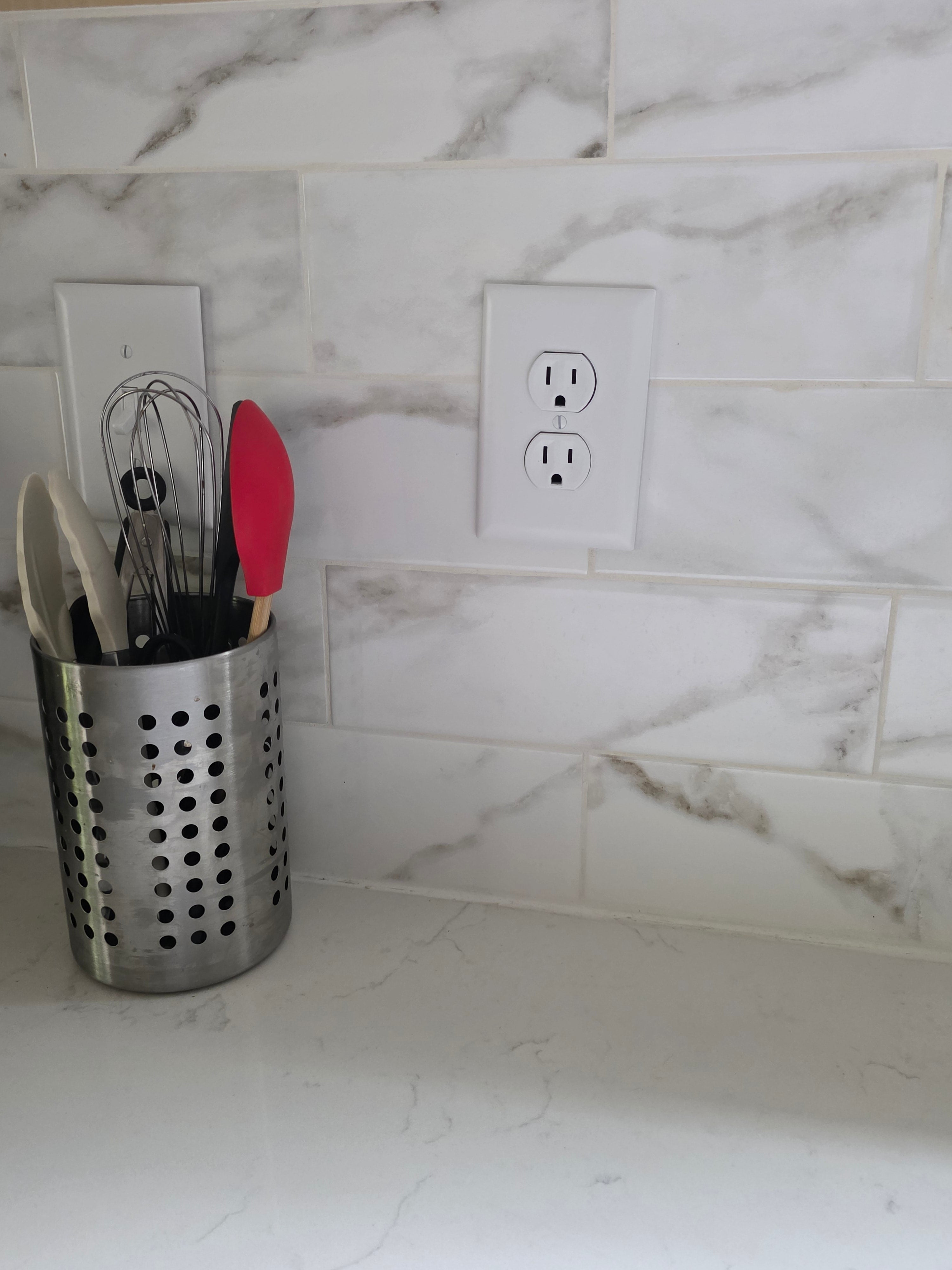 Bow Down (Outlet Art)